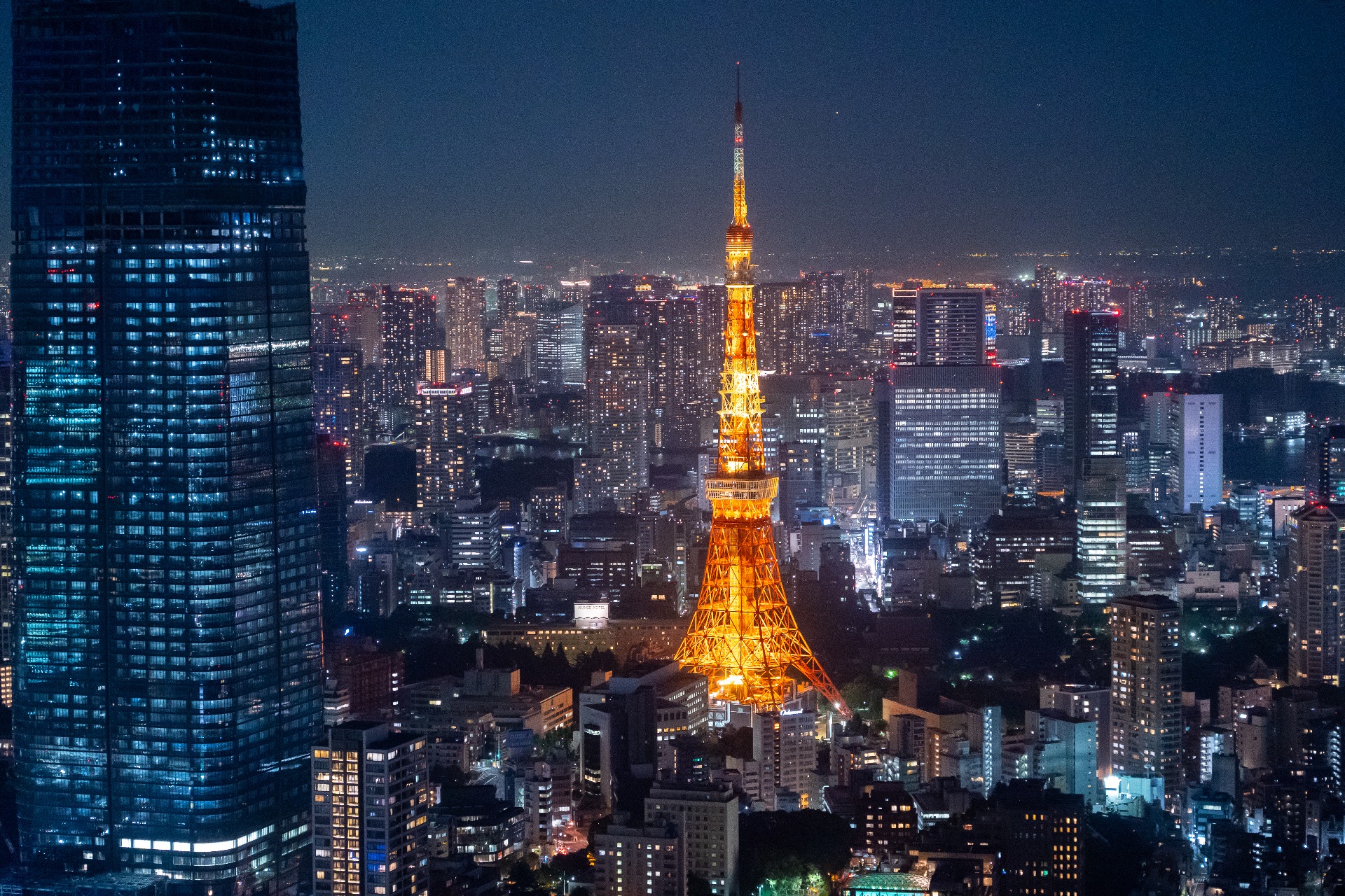 24時間受付中◎東京都港区をはじめ、ご移動が必要な方は運転代行・送迎の弊社に今すぐお任せください